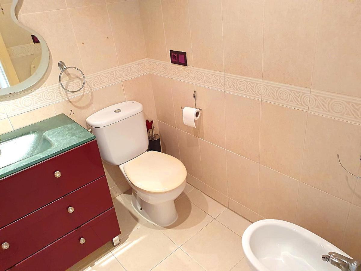 Newly Renovated Two Bedrooms Apartment In Villa Marina 베니돔 외부 사진